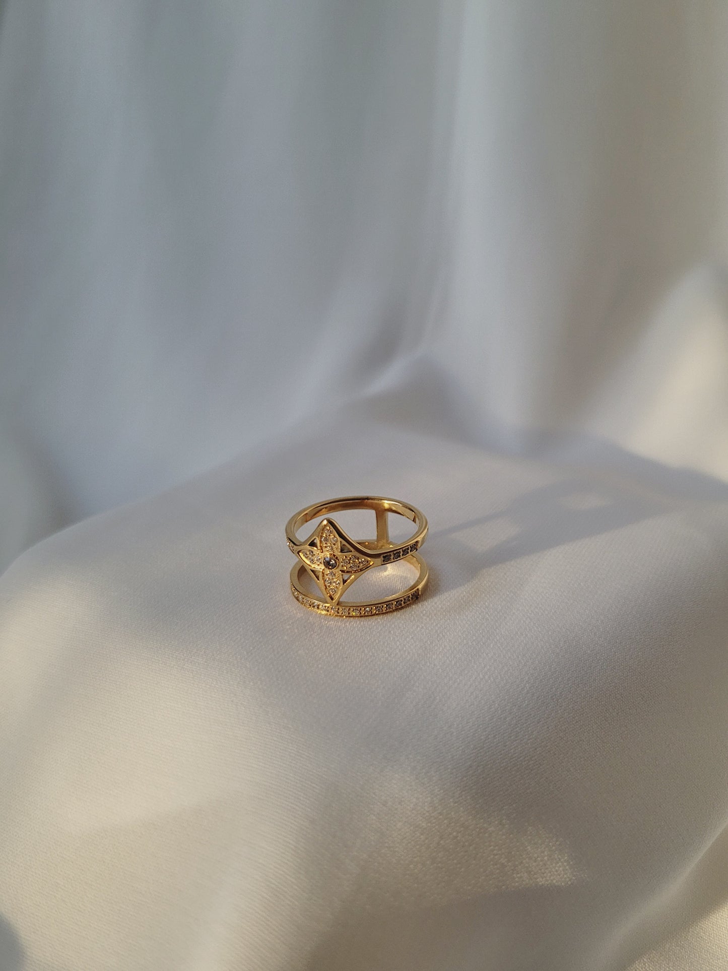 Stone Flower Ring