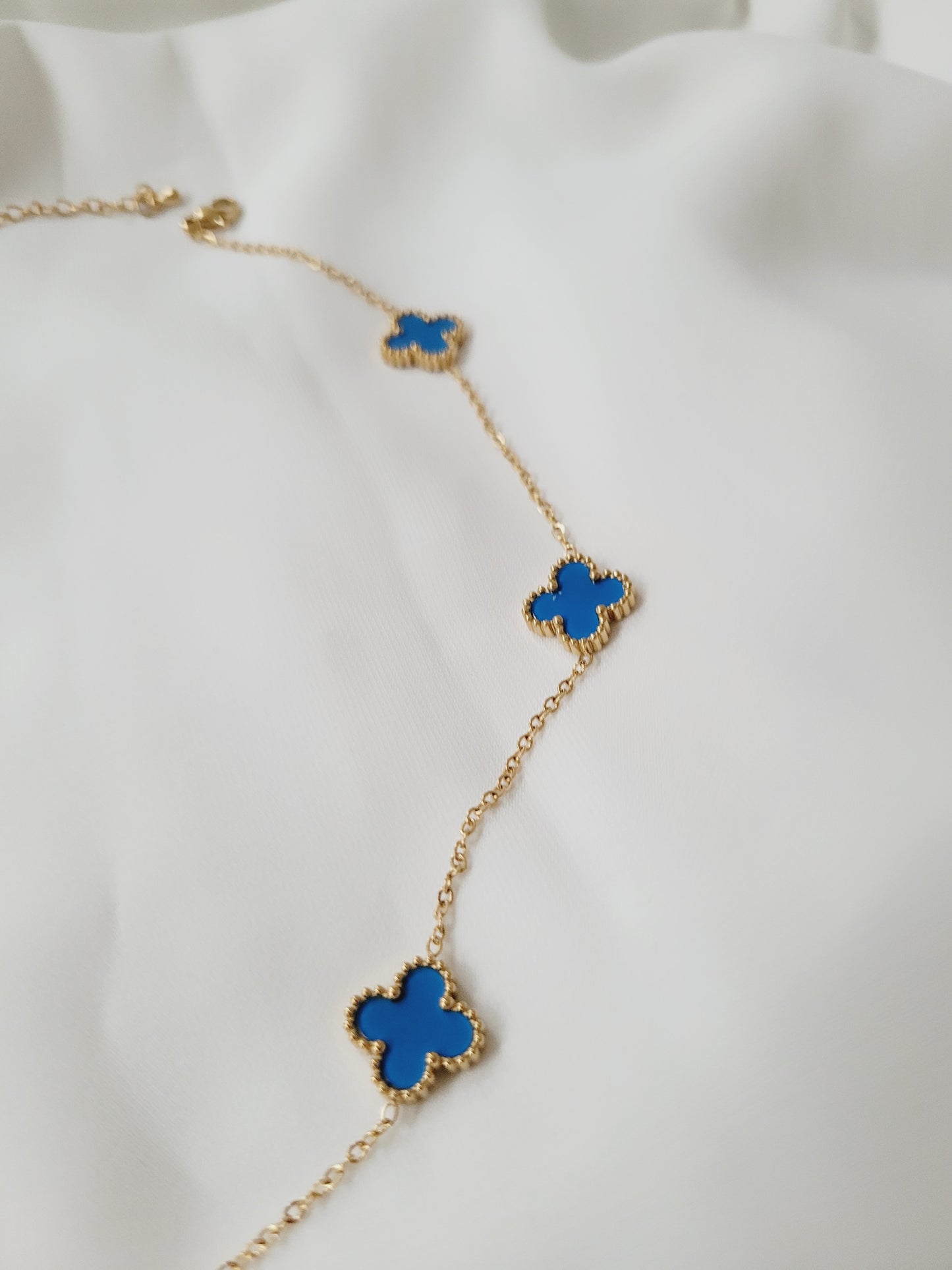 Short Multi Blue Clover Necklace