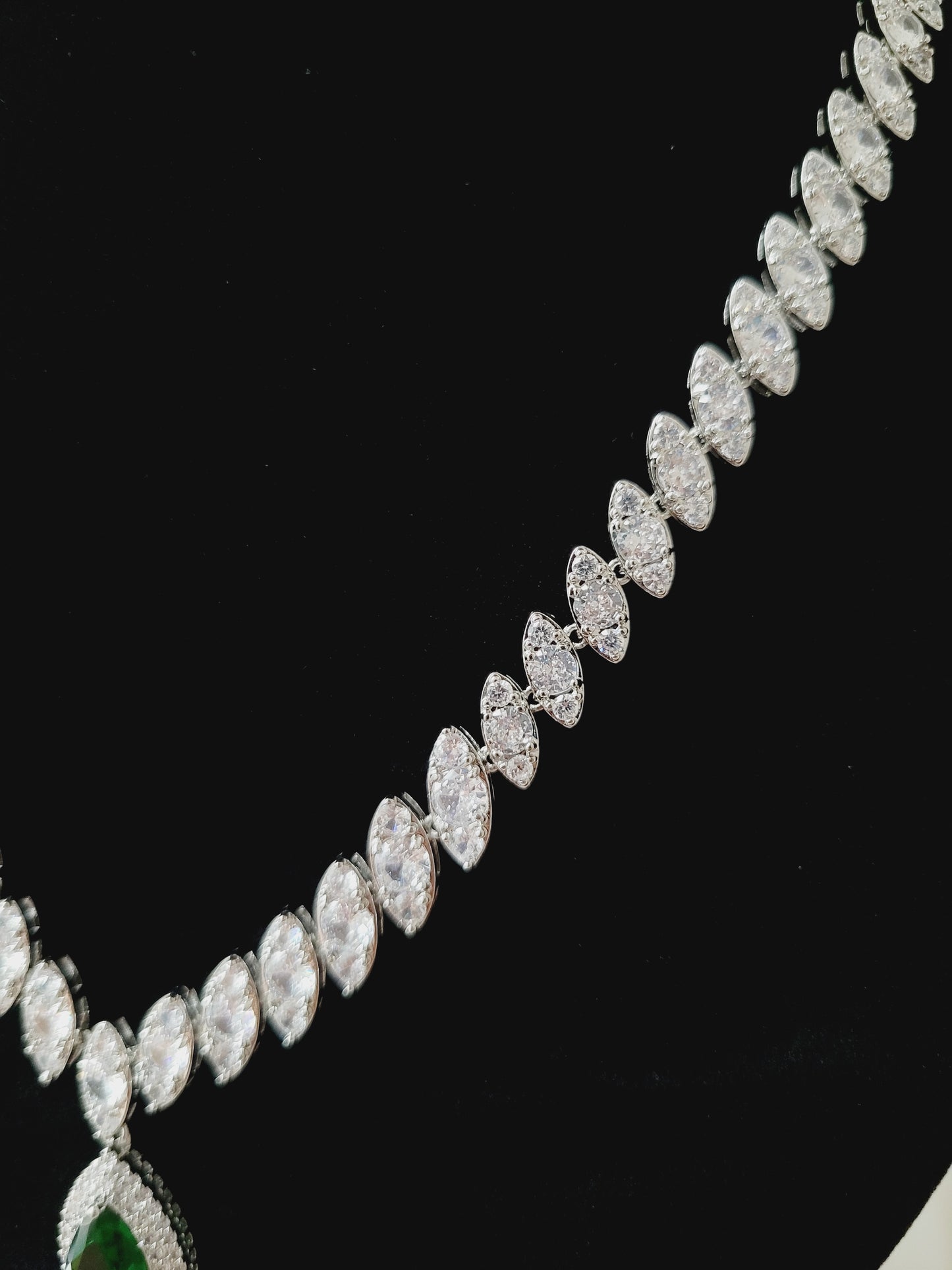 Sara Green Wedding Set