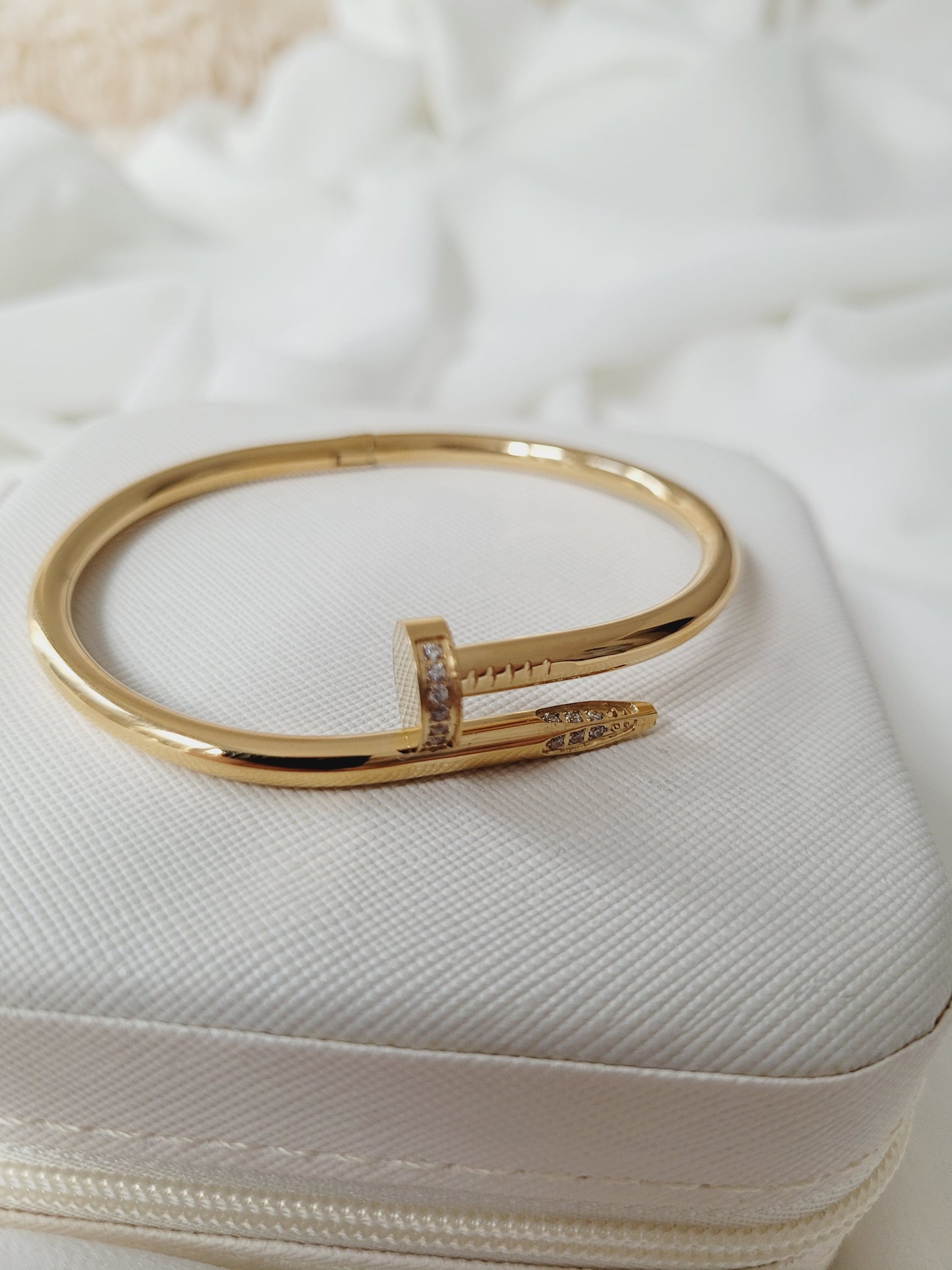 Nail Bangle with Less Stones Gold Colour