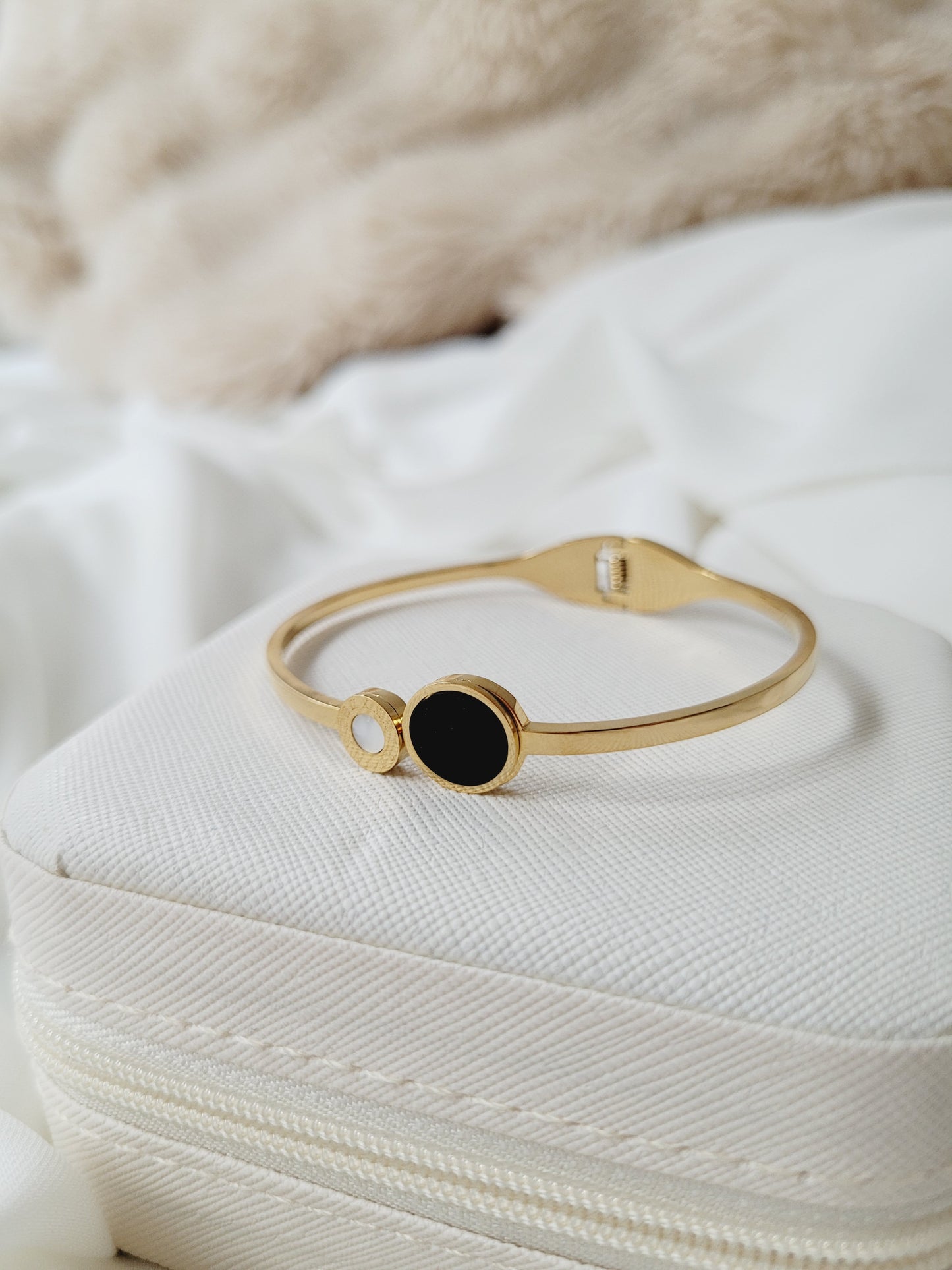 Black & White Circle Bangle